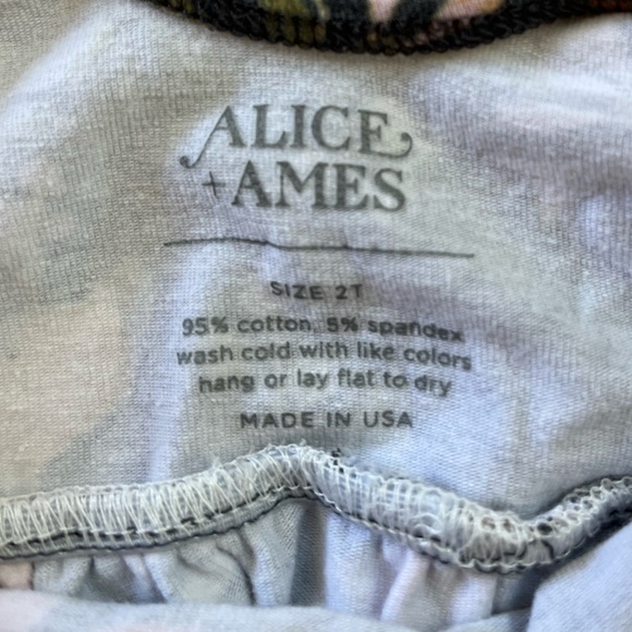 Alice & Ames Floral Print Dress - Picture 3 of 3